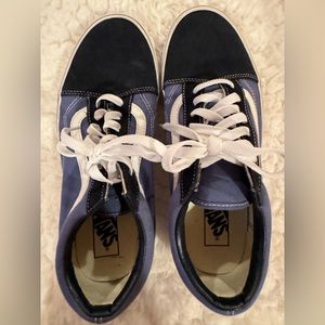Vans sneakers in great condition Size 9.5 blue/black